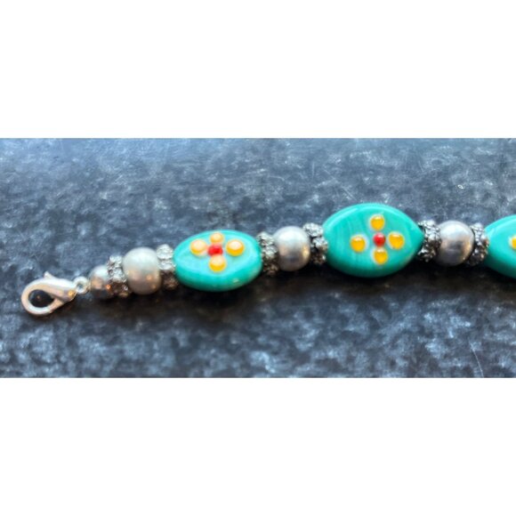 Vtg 1970's Children's Hand Painted Glass Beaded Floral Oval Beads Bracelet - Picture 5 of 7